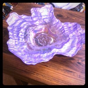 Glass decorative bowl